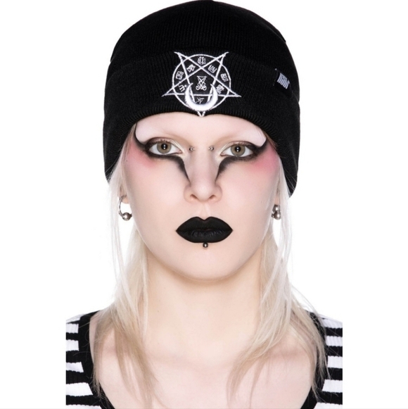 Killstar Pentagram Beanie ✦ Black Knit Occult Embroidery ✦ Unisex Alt-Core Hat - Picture 2 of 7